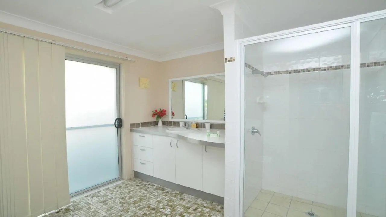 Villa At The Beach - Lennox Head
